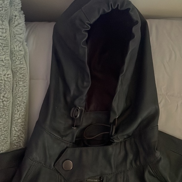 leather jacket/raincoat - Picture 2 of 6